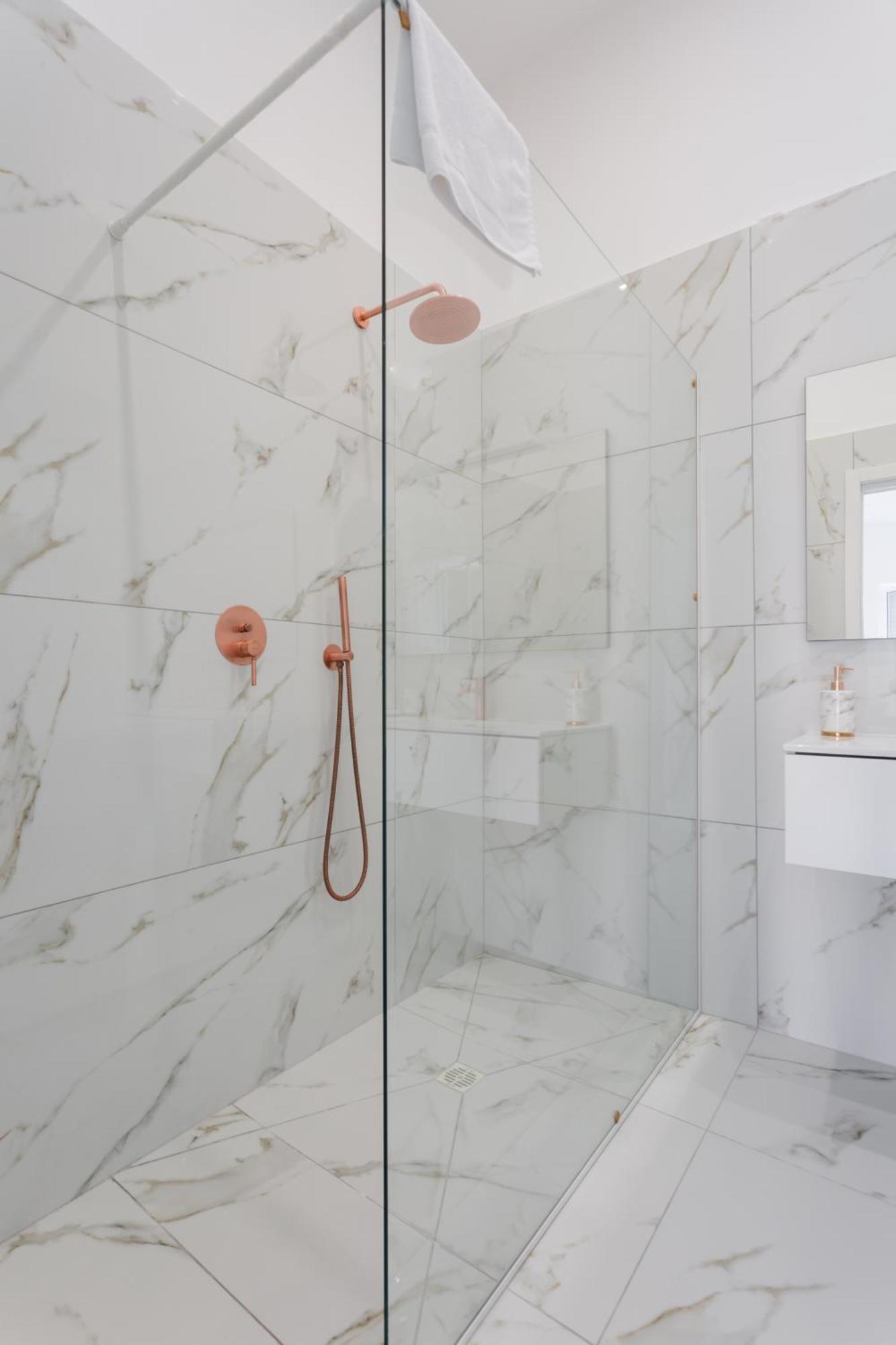 Golden Suites By Dimorra Napoli Esterno foto
